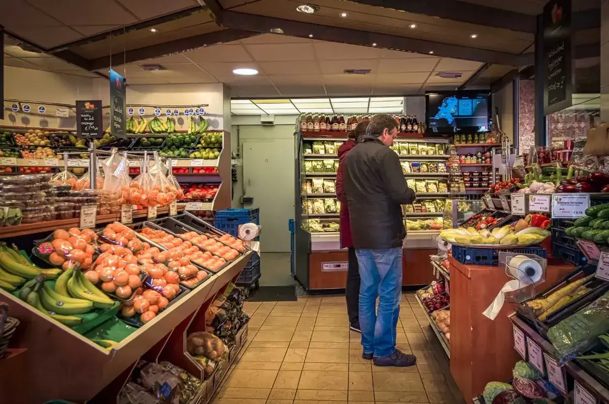 in de winkel
